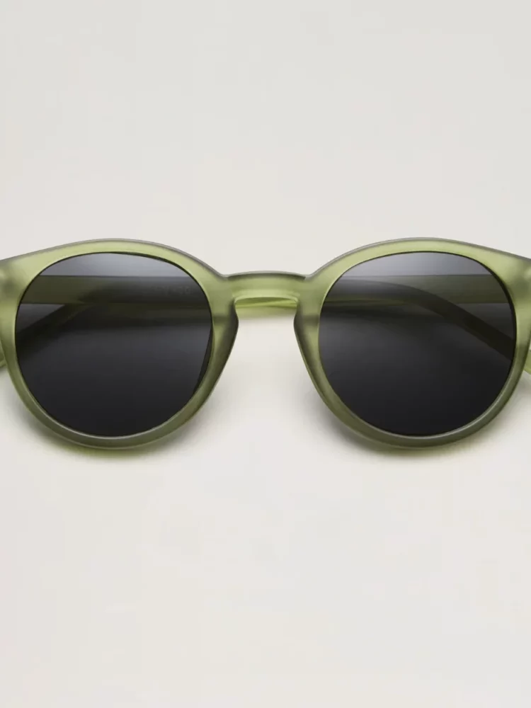 Lunette de soleil enfant vert