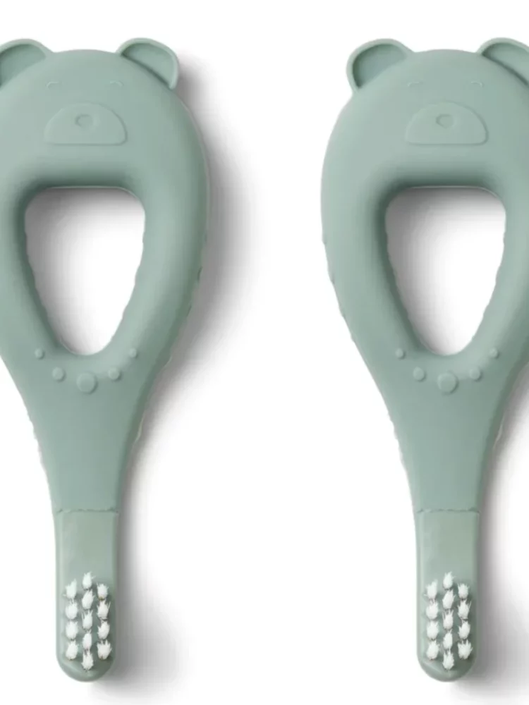 Brosses à dents vert menthe