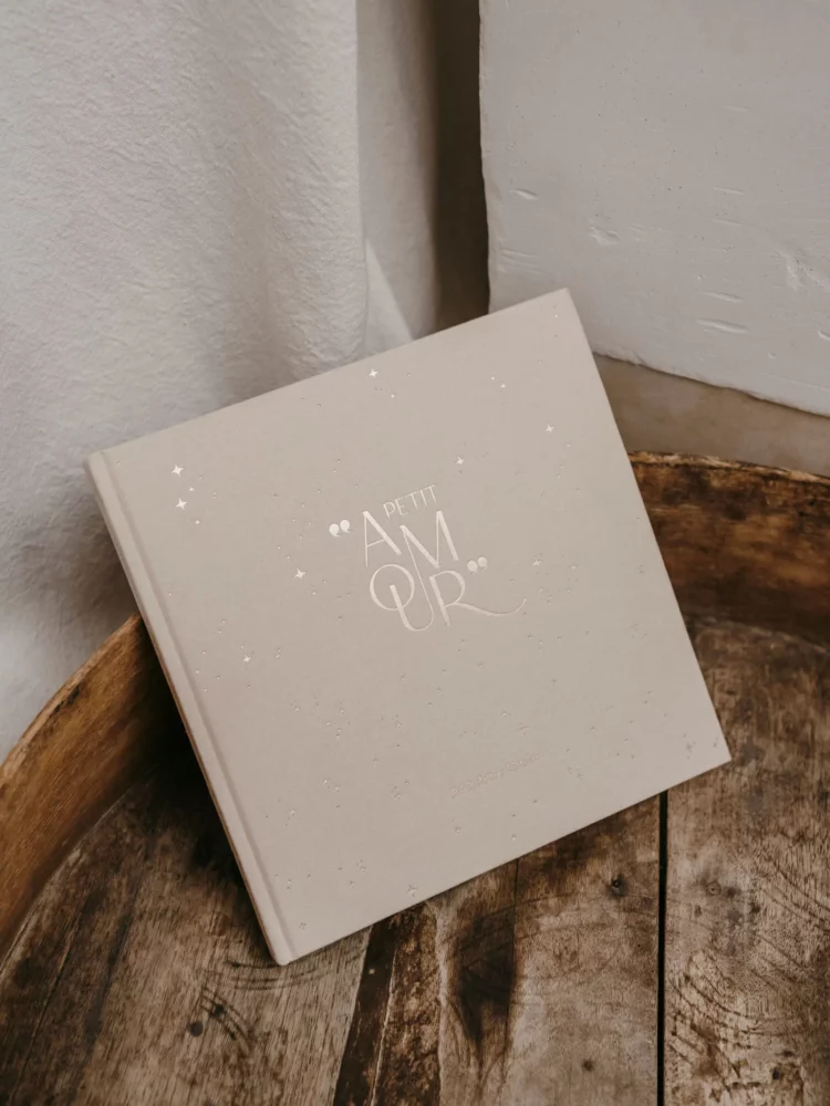 Livre de naissance Petit Amour Beige